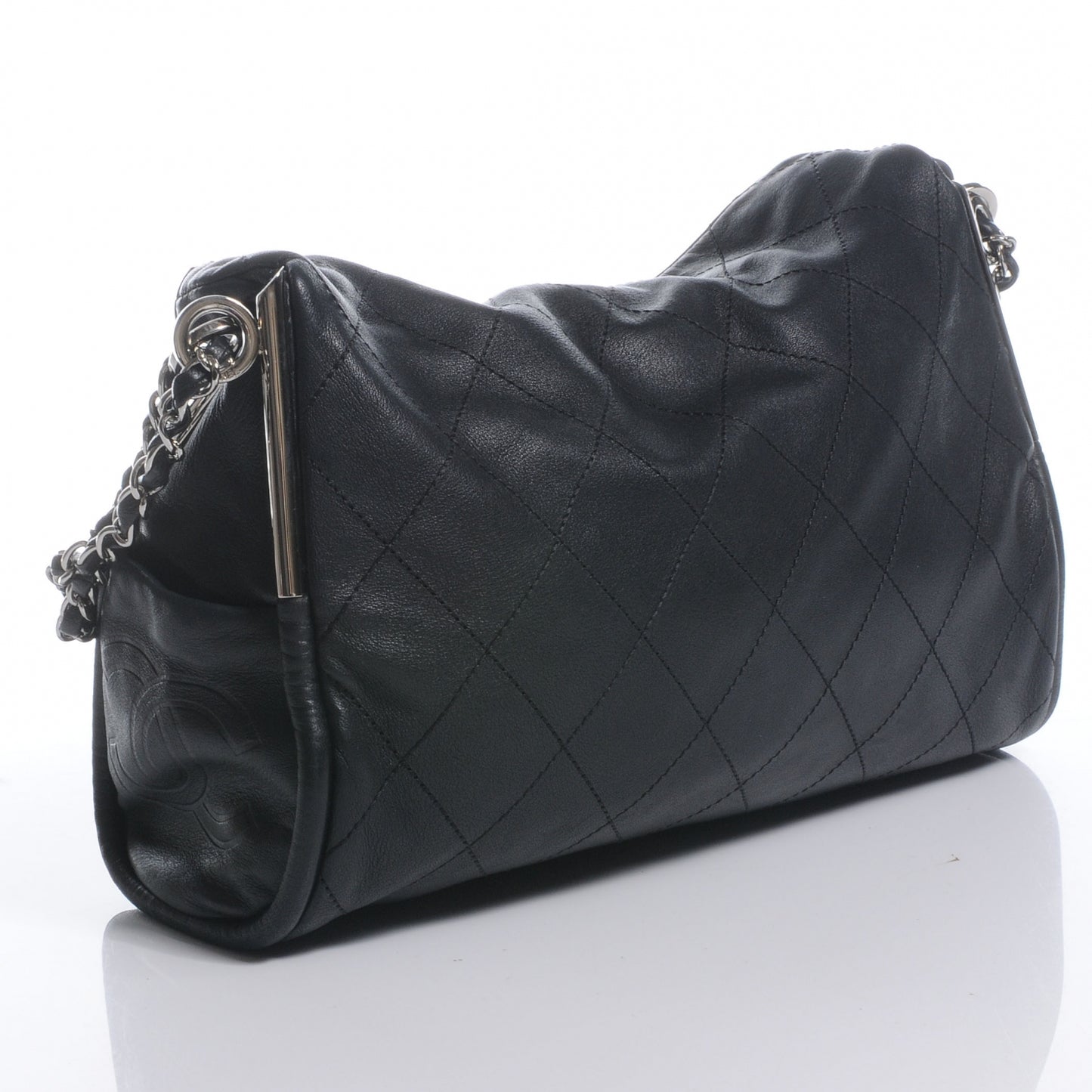 Lambskin Medium Ultimate Soft Tote Black
