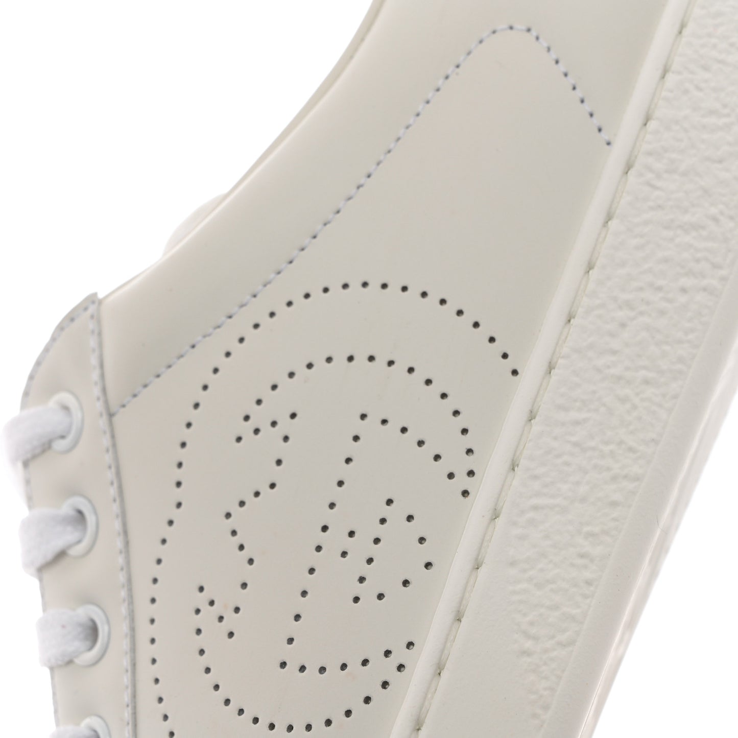Calfskin Interlocking G Perforated Mens Ace Sneakers 9 White Grey Sky