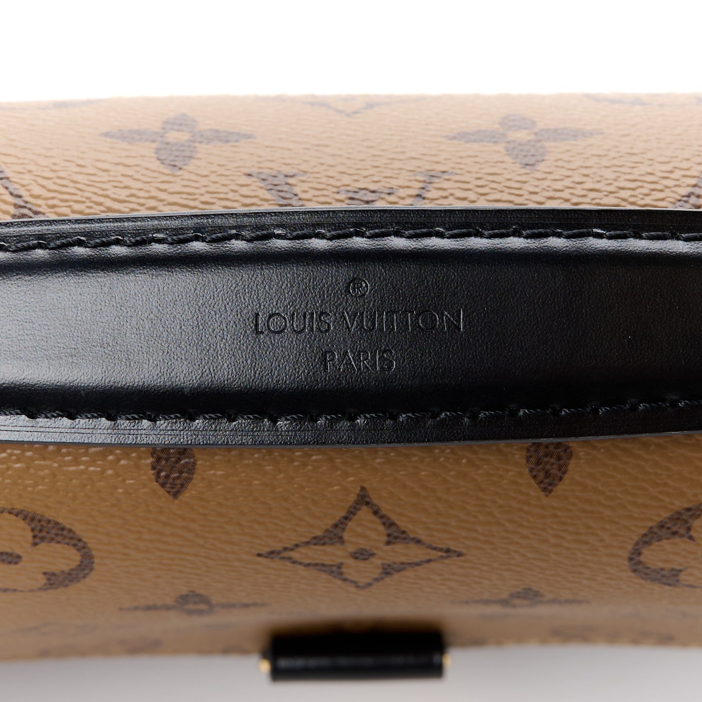Reverse Monogram Pochette Metis