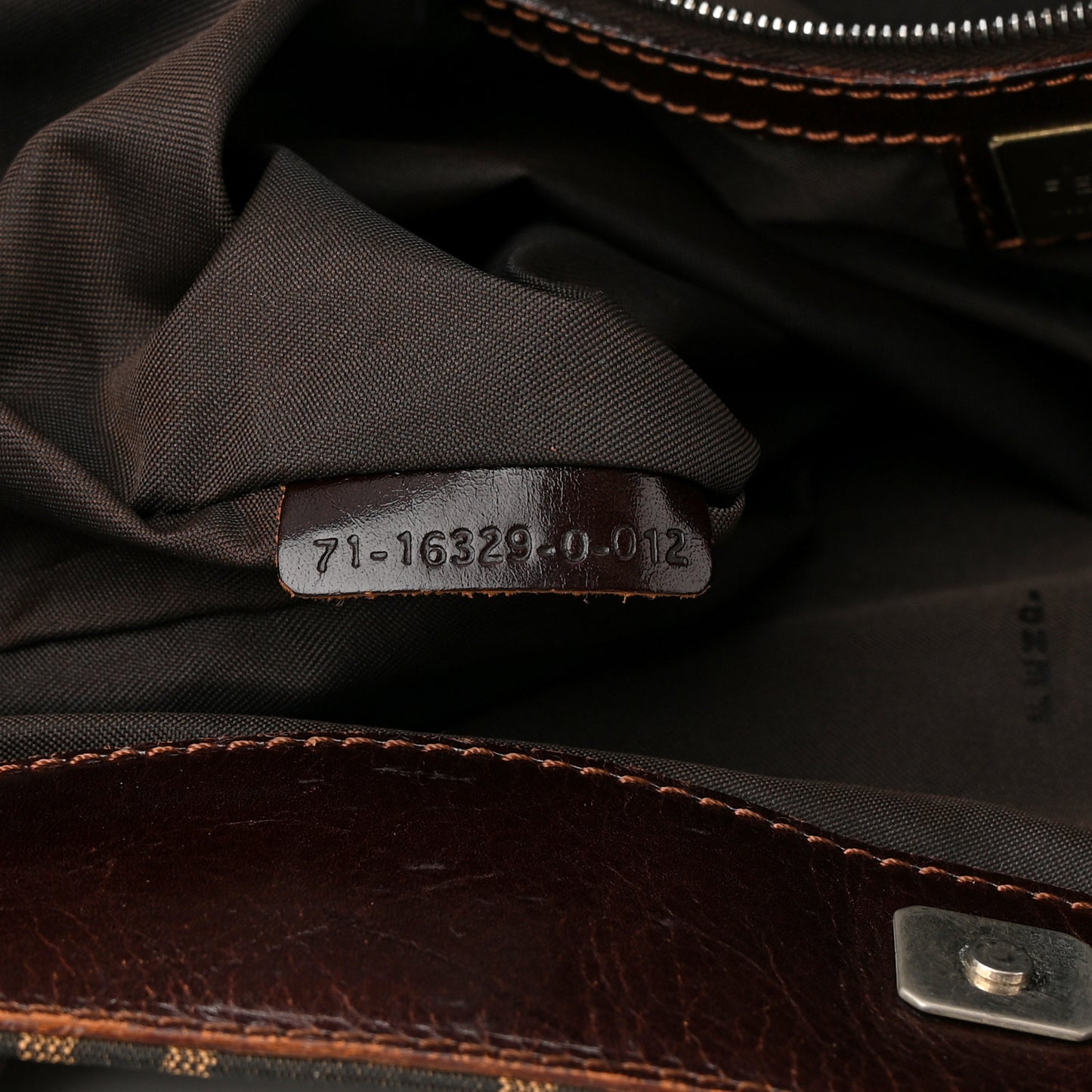 Zucca Calfskin Shopping Tote Tobacco