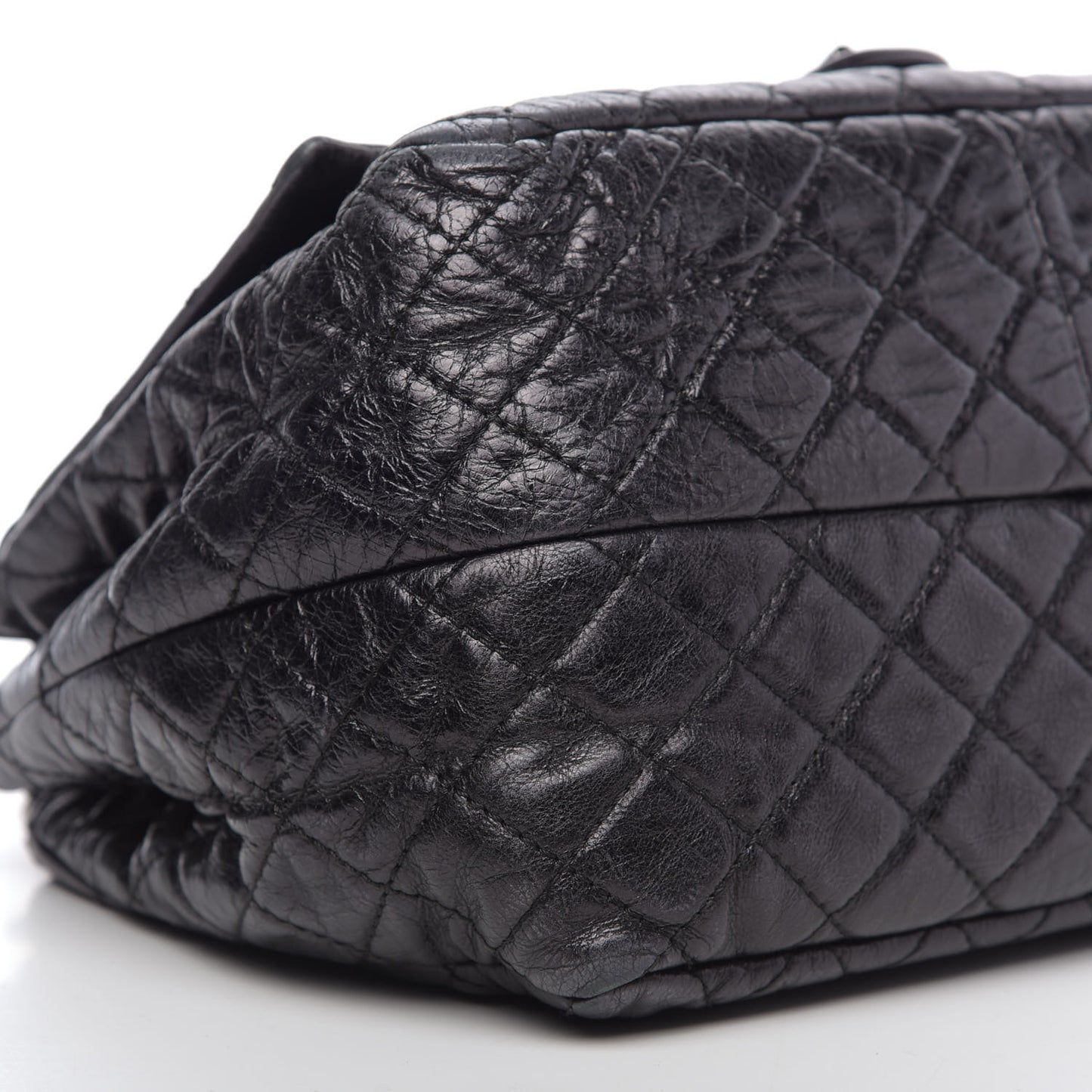 Metallic Aged Calfskin Quilted Reissue 2.55 Accordion Flap Black