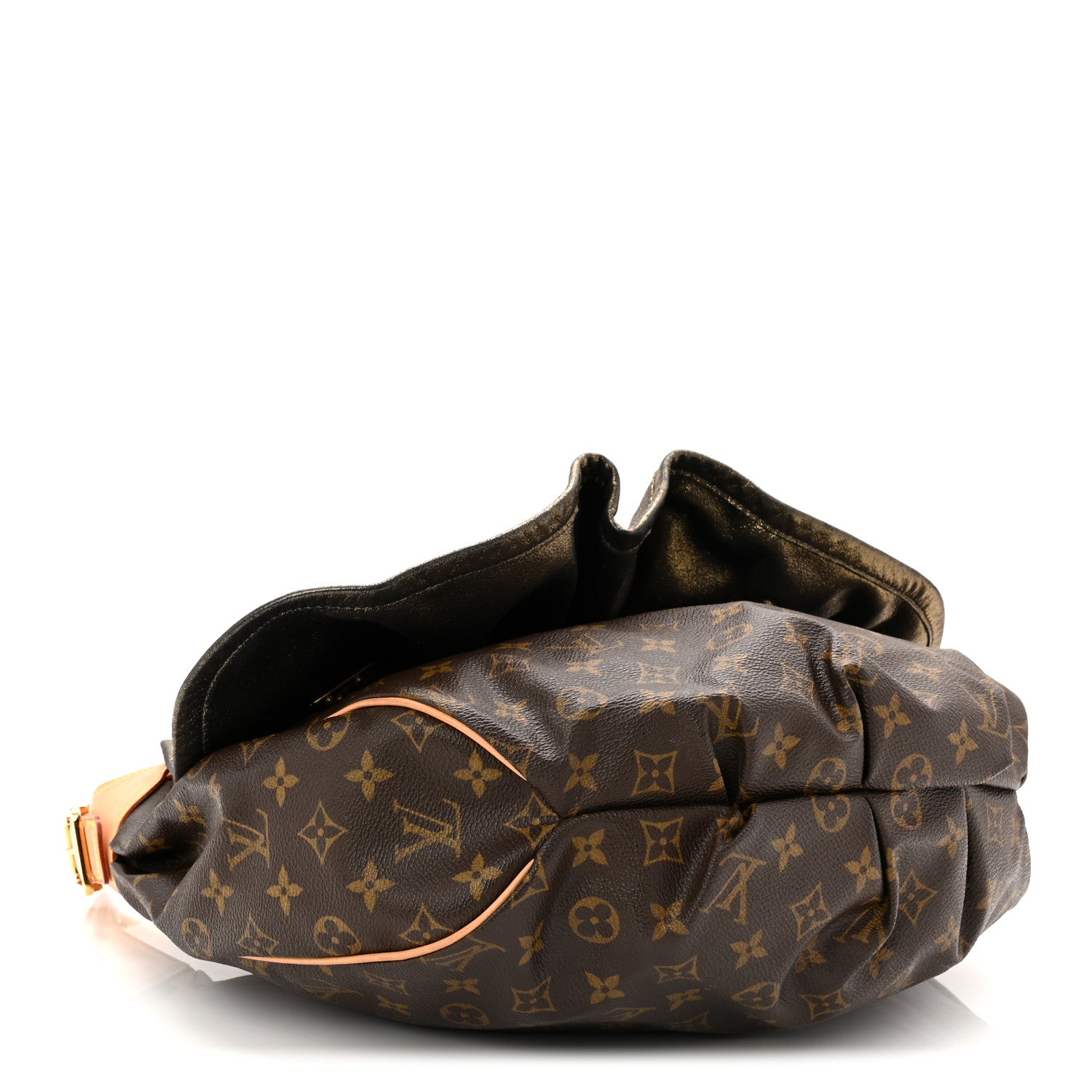 Louis Vuitton Monogram Kalahari GM 4 of 9
