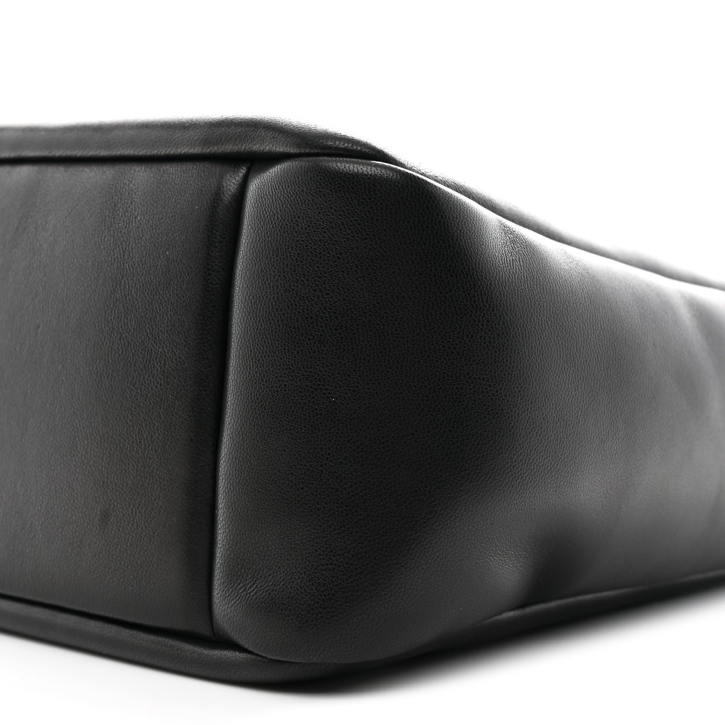 Padded Lambskin Small Le 5 A 7 Supple Hobo Black