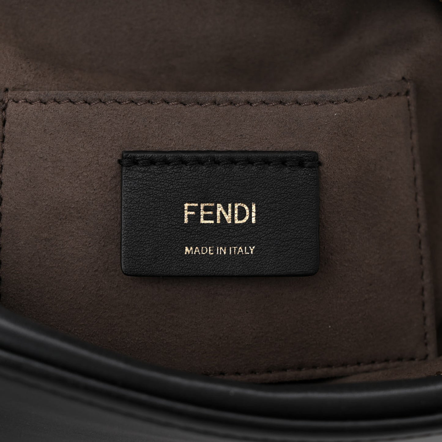 Vitello Century Opaco F is Fendi Camera Case Black