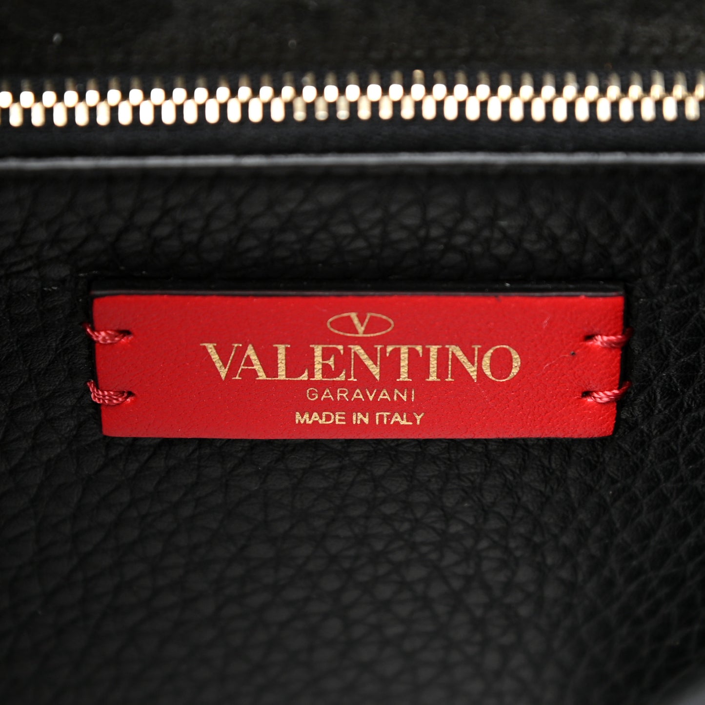 Grained Calfskin Rockstud Saddle Bag Black
