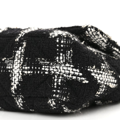 Chanel Tweed Quilted Medium Chanel 19 Flap Black White 10 of 10