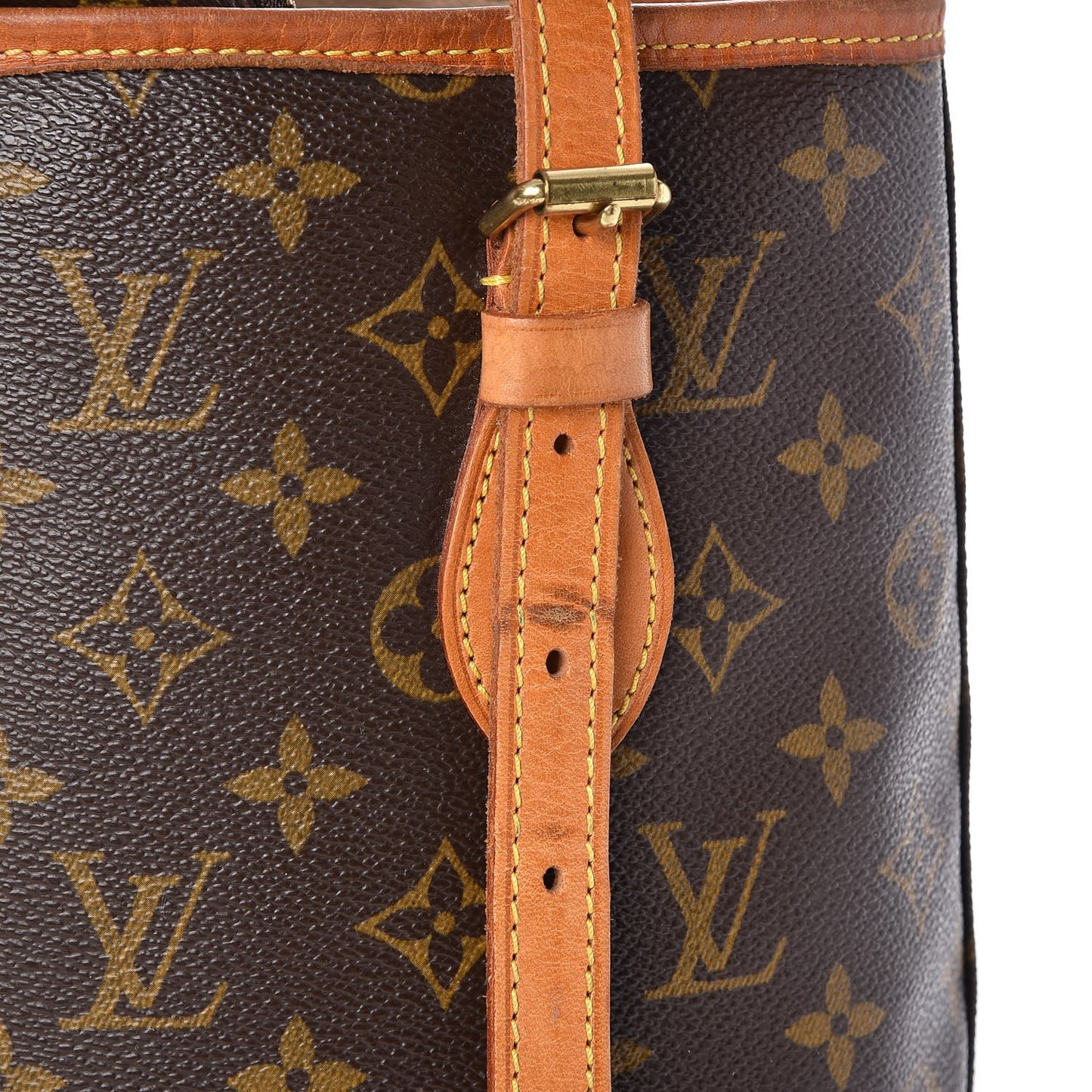 Monogram Petit Bucket 23