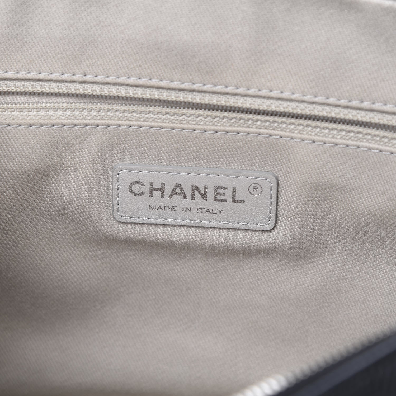 Chanel Caviar Quilted Jumbo Easy Flap Black 7 of 11