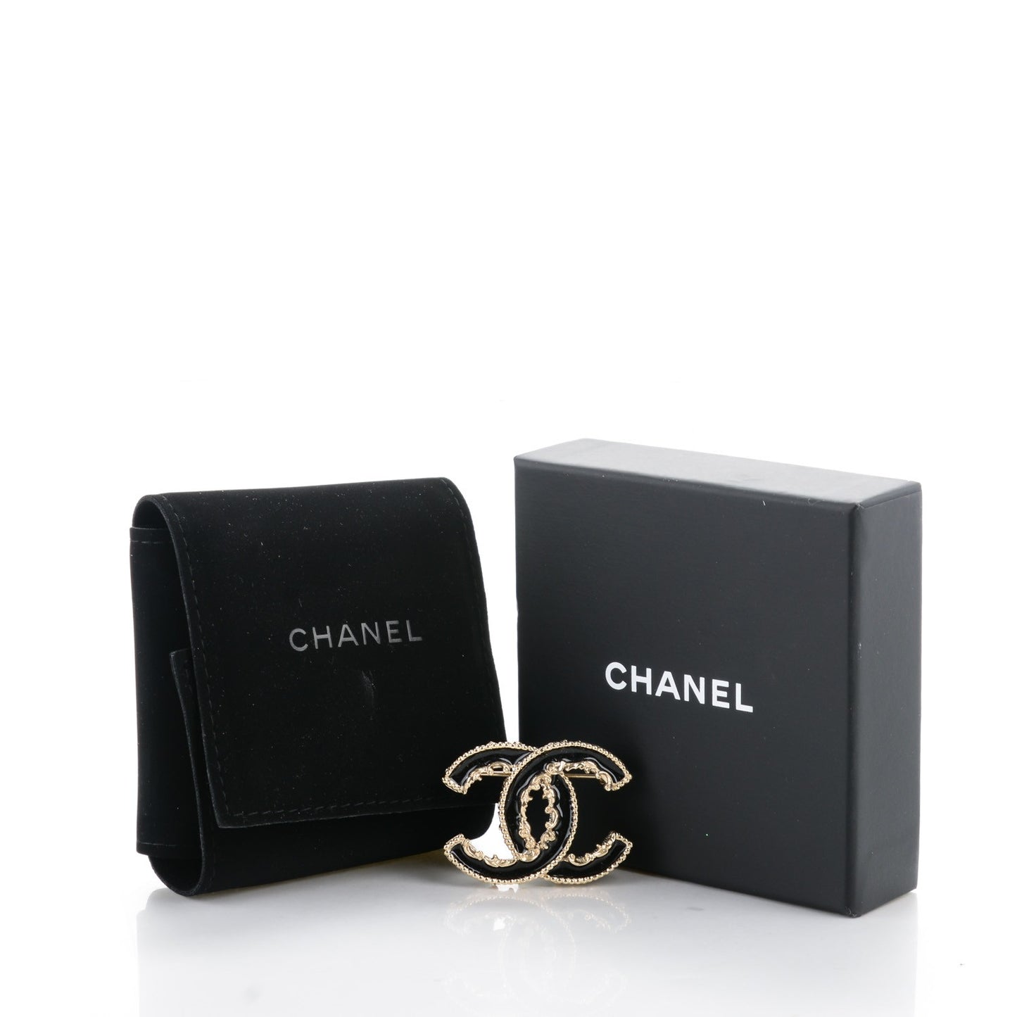 Enamel CC Baroque Brooch Black Gold