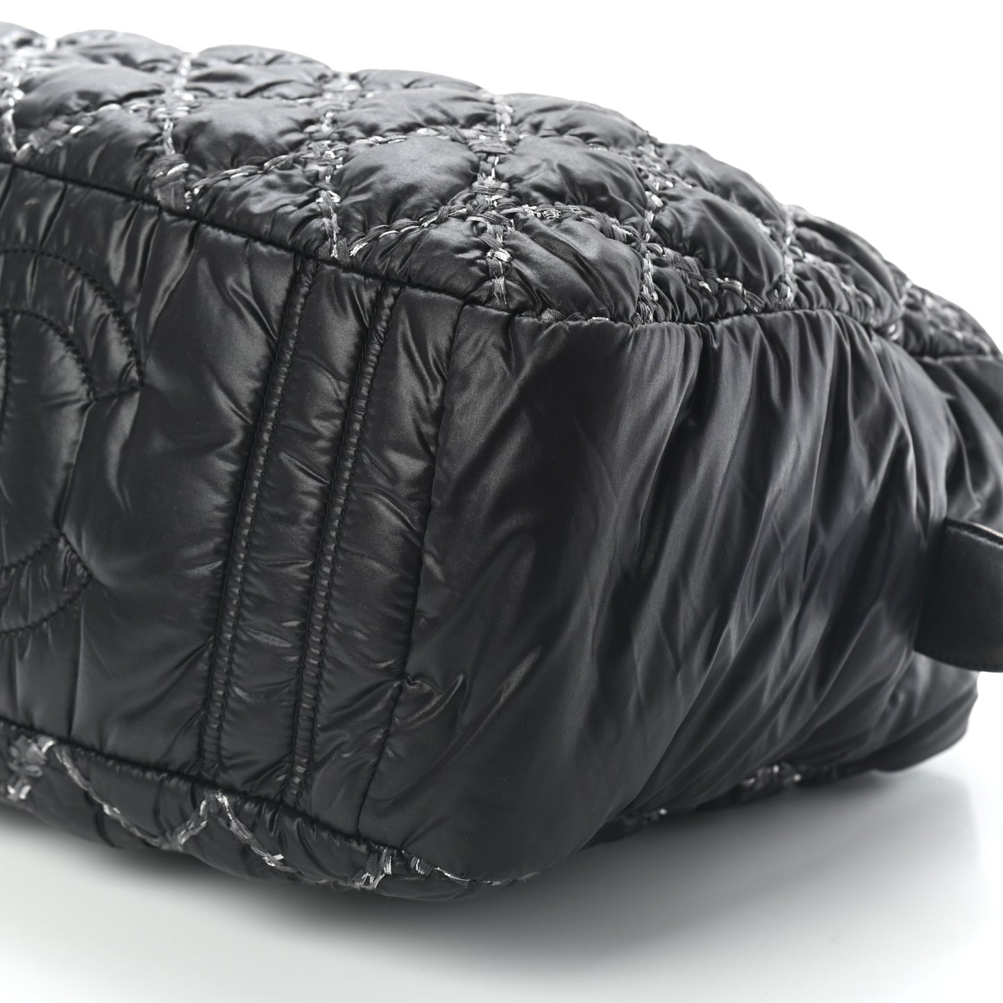 Nylon Quilted Tweed Stitch Bubble Camera Case Black