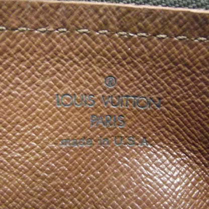 Louis Vuitton Monogram Papillon 26 8 of 9