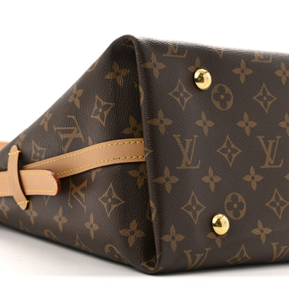 Louis Vuitton Monogram Carryall MM 8 of 12