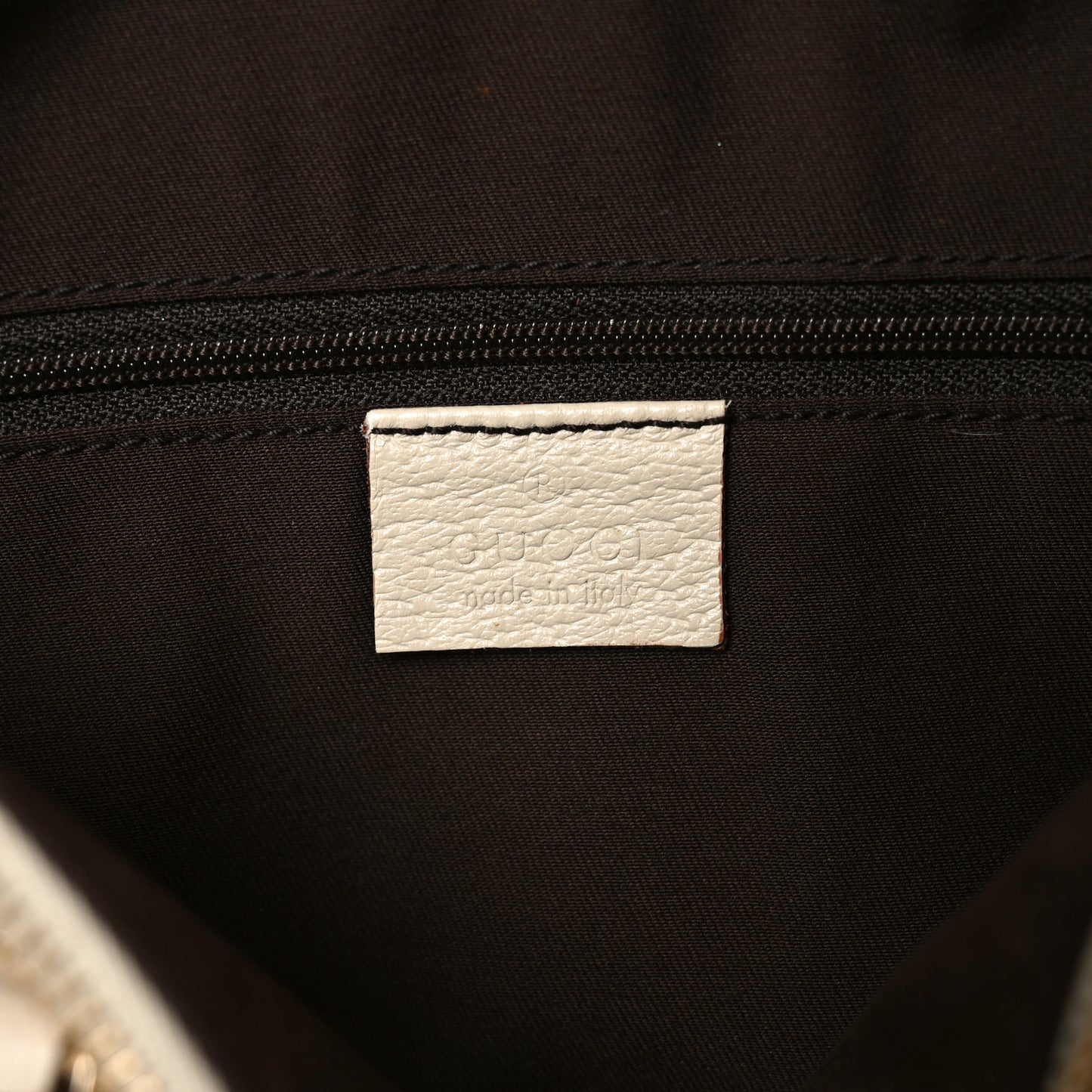 Monogram Small Abbey Boston Off White