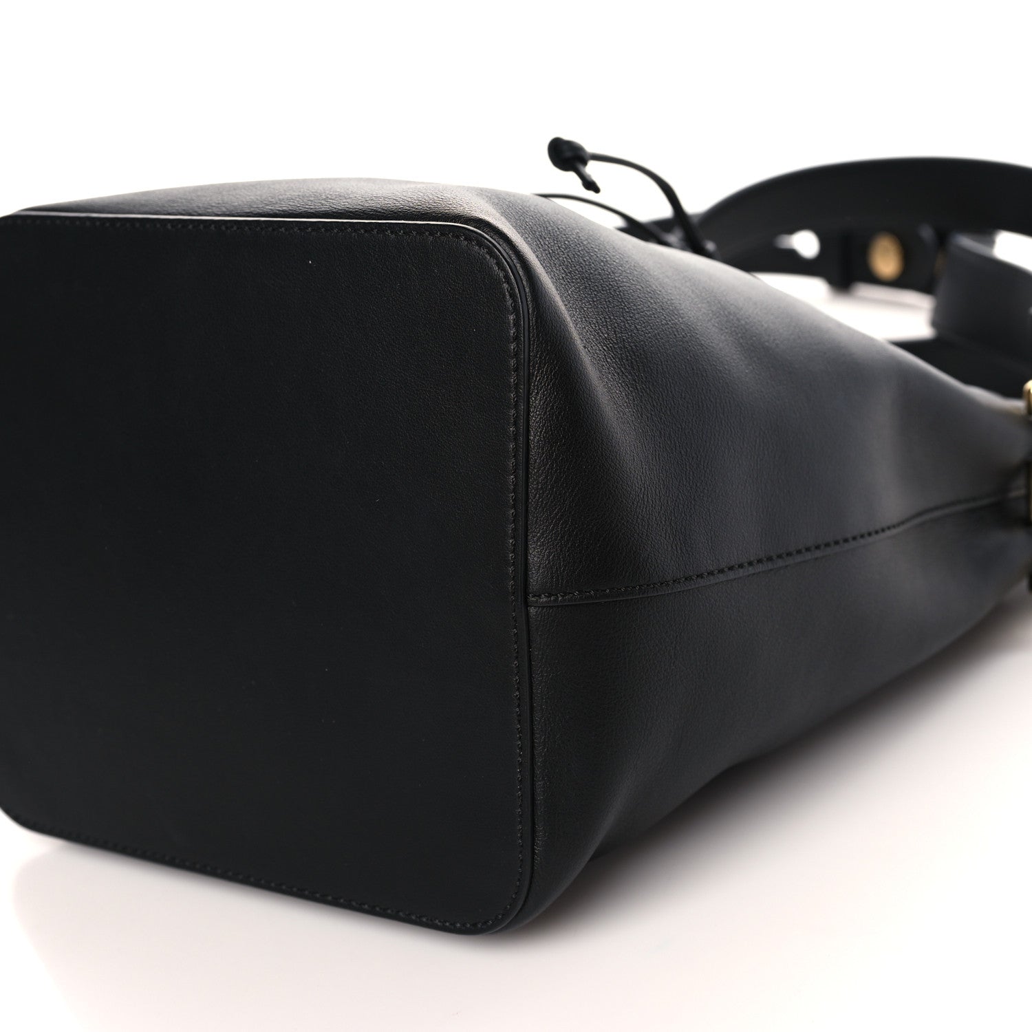 Fendi Vitello Grace Matte F is Fendi Grande Mon Tresor Bucket Bag Black 9 of 9