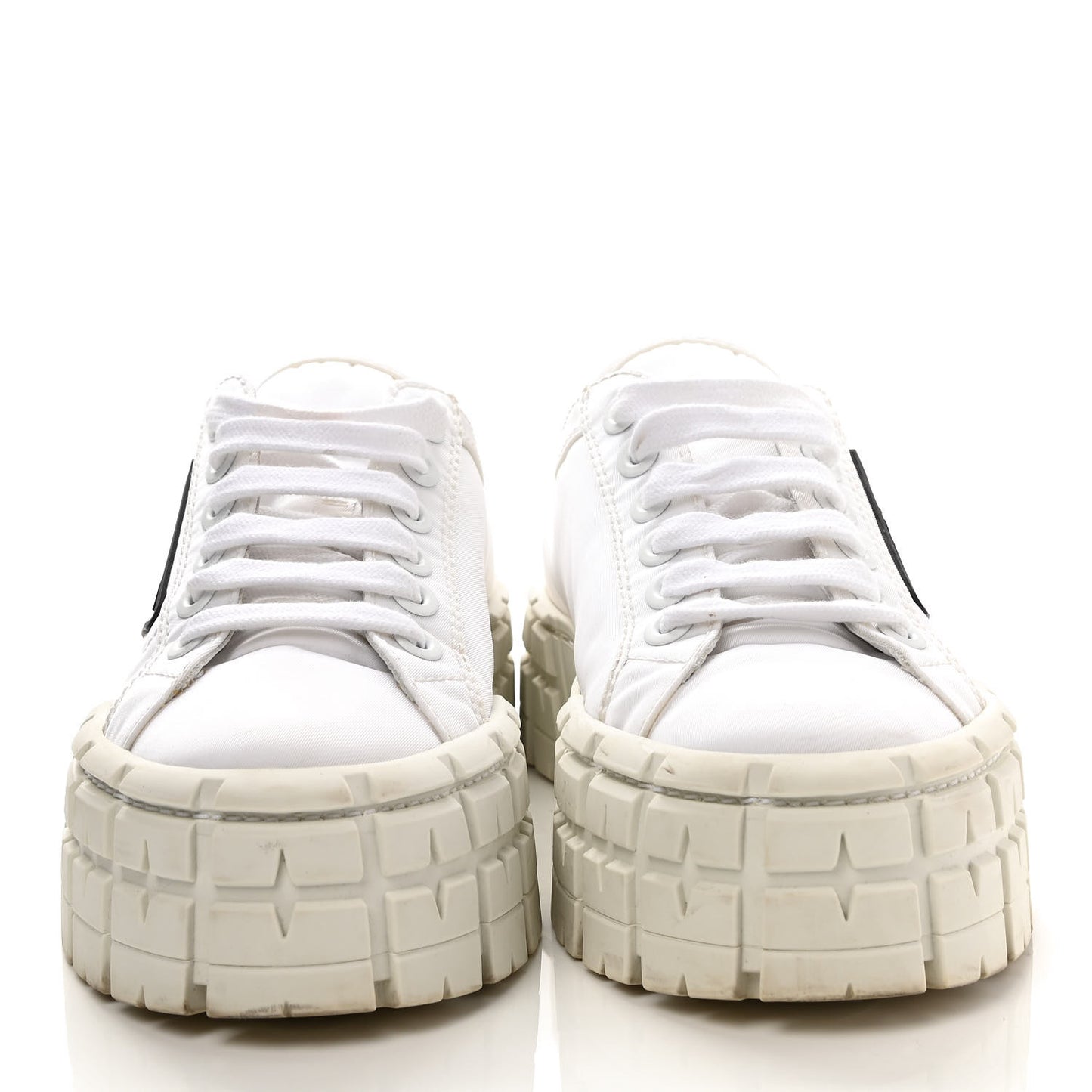 Re-Nylon Gabardine Triangle Logo Double Wheel 50mm Sneakers 36.5 White