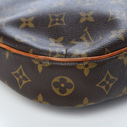 Louis Vuitton Monogram Odeon PM 15 of 19