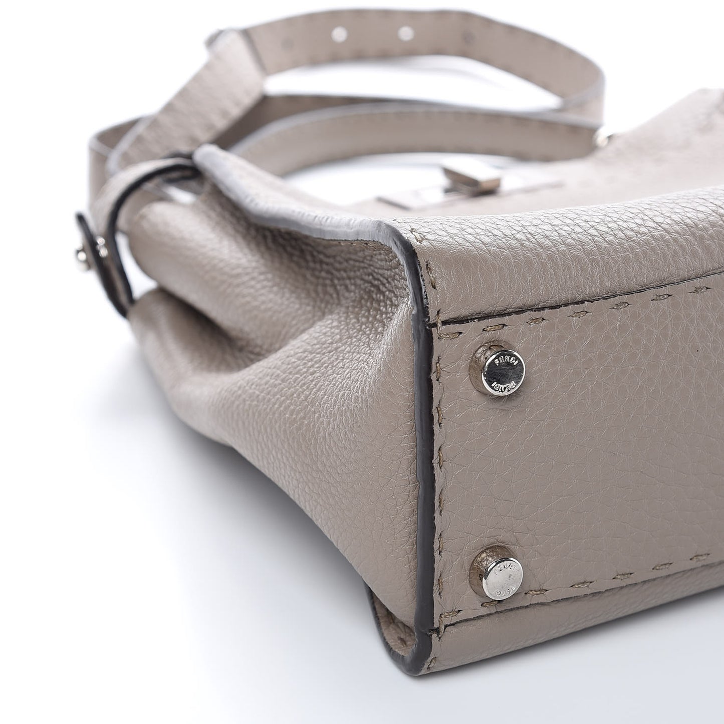 Cuoio Romano Selleria Medium Peekaboo Iconic Satchel Corda