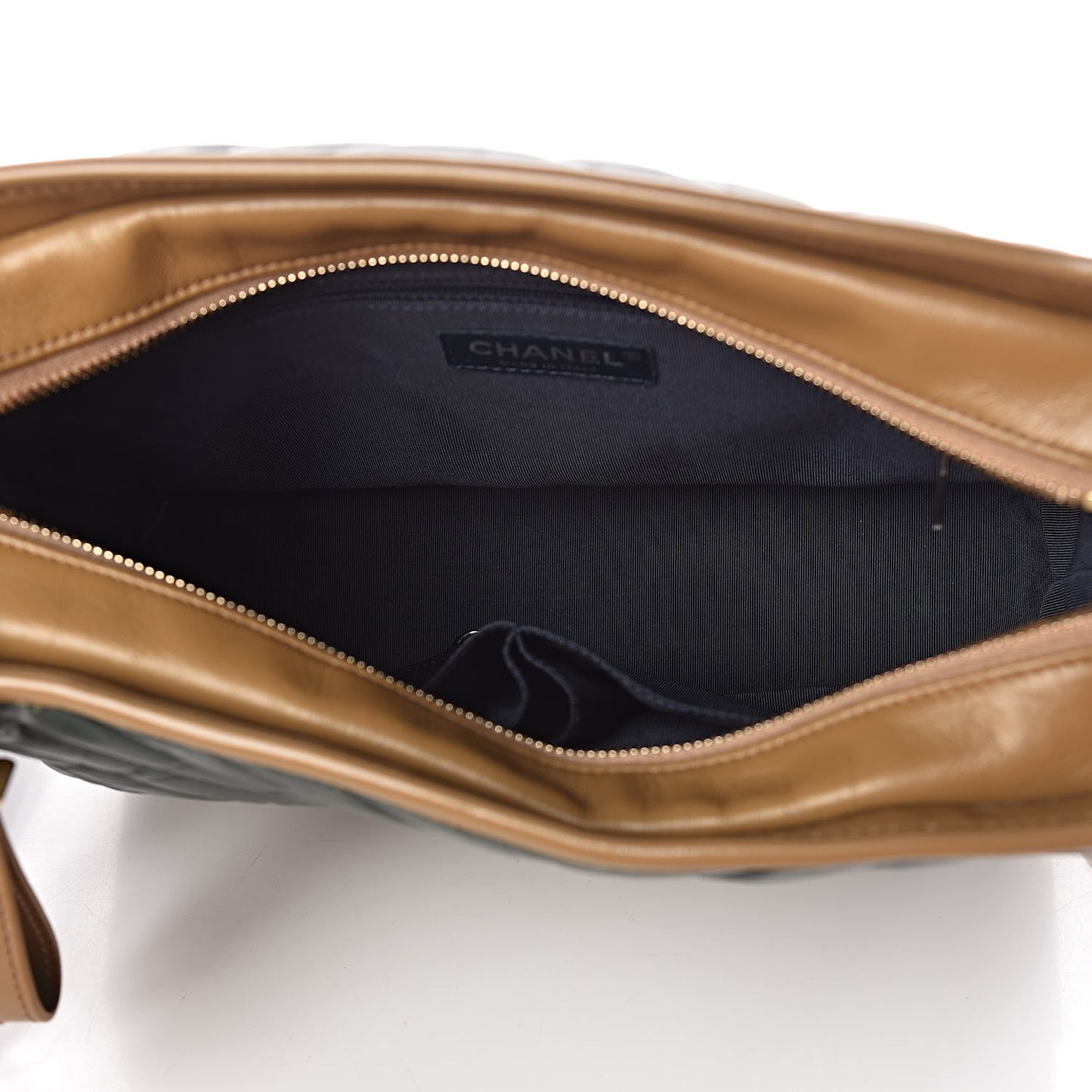Aged Calfskin Chevron Quilted Medium Gabrielle Hobo Green Black