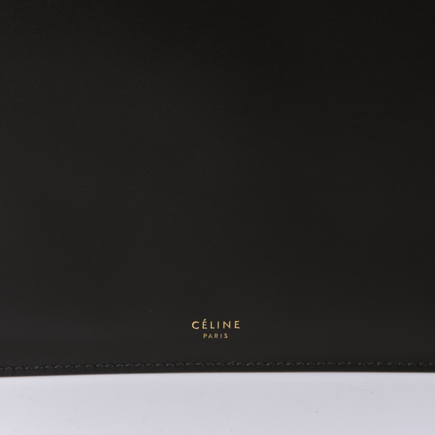 Box Calfskin Medium Clasp Bag Black