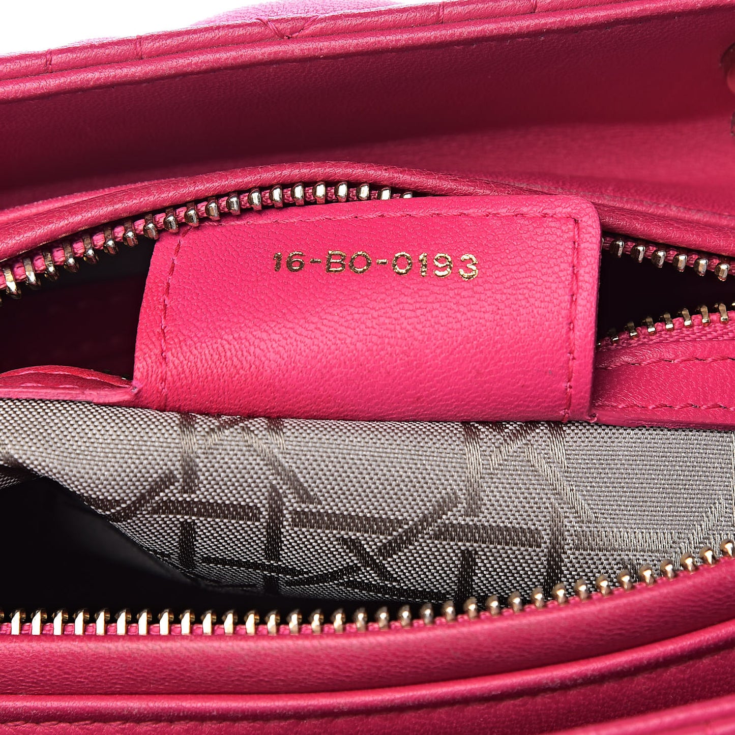 Lambskin Cannage Medium Lady Dior Fuchsia