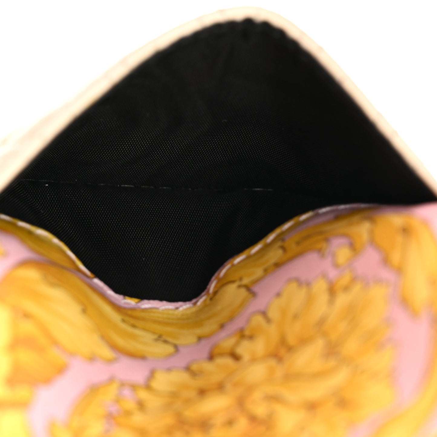 Lambskin Quilted Virtus Chain Card Holder Ecru