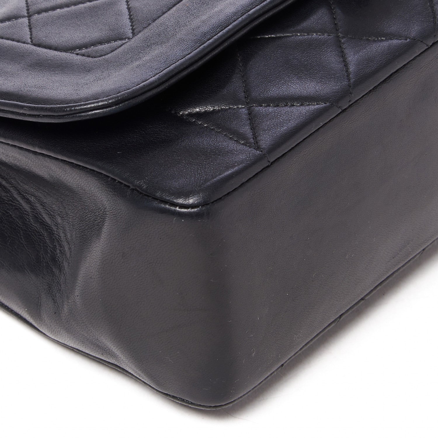 Chanel Lambskin Quilted Medium Single Flap Black 5 of 9