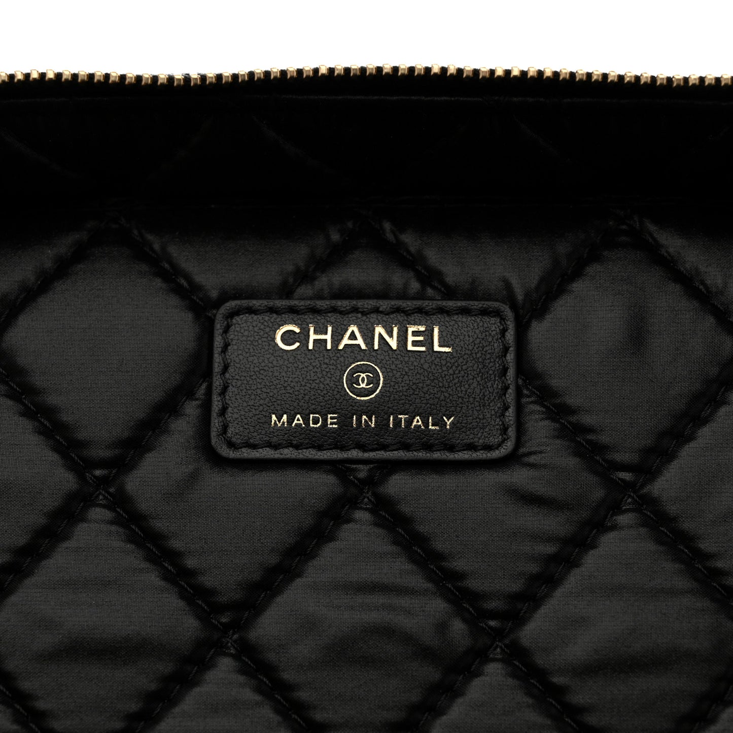 Caviar Quilted Vanity Pouch Black