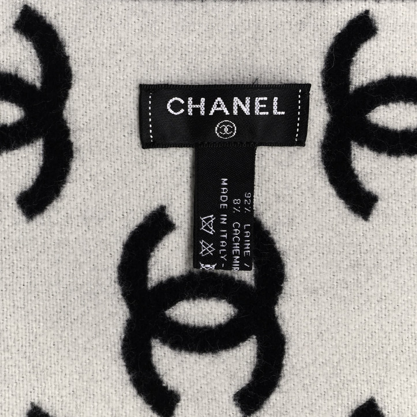 Wool Cashmere CC Scarf Black White