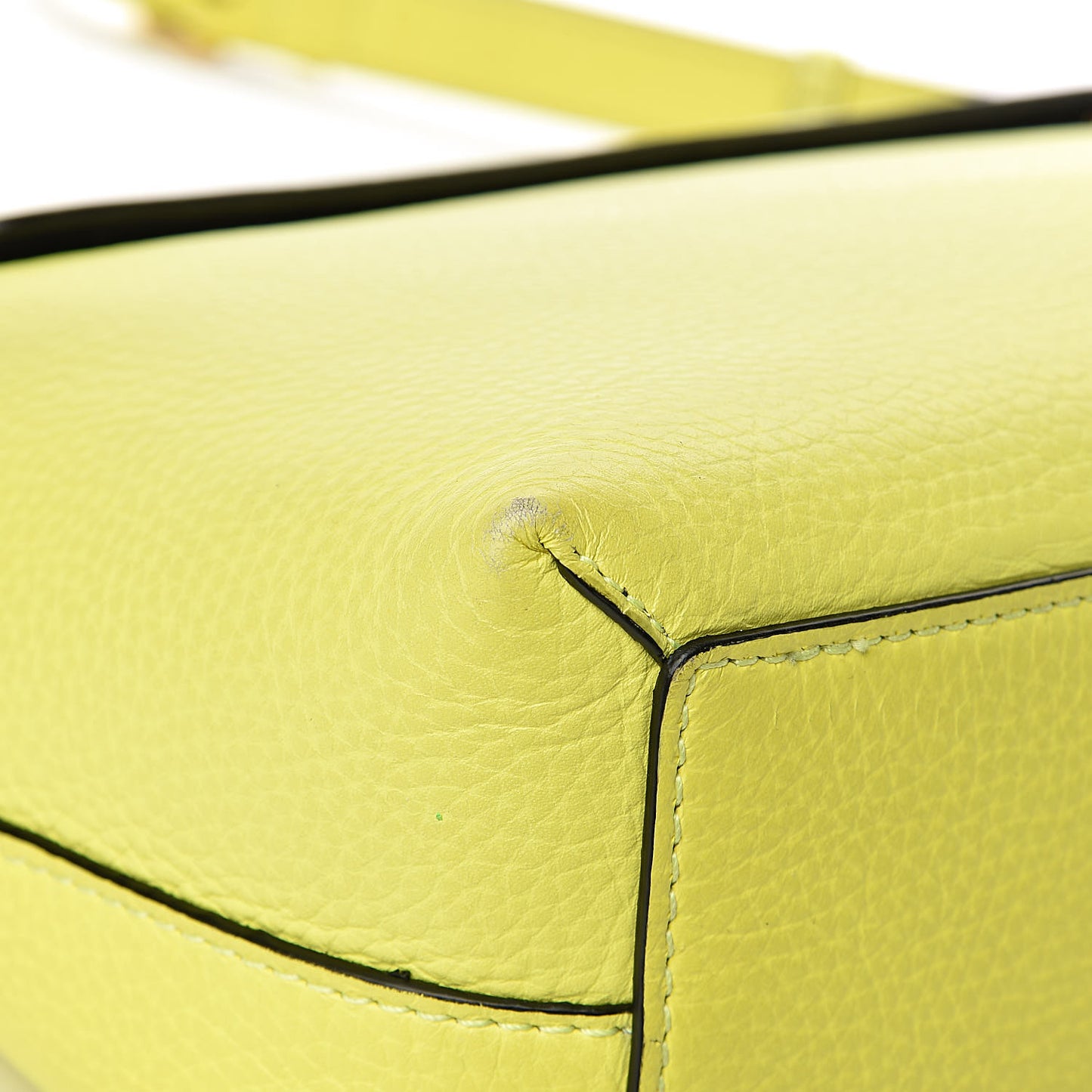 Signature Grain Small Burleigh Crossbody Bag Neon Yellow
