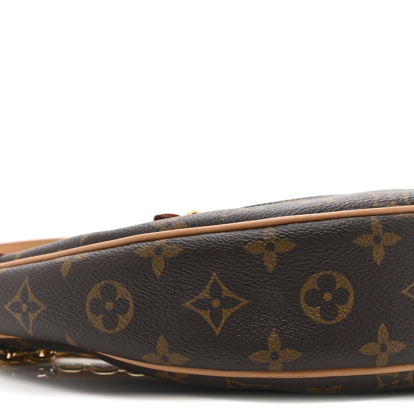 Monogram Loop