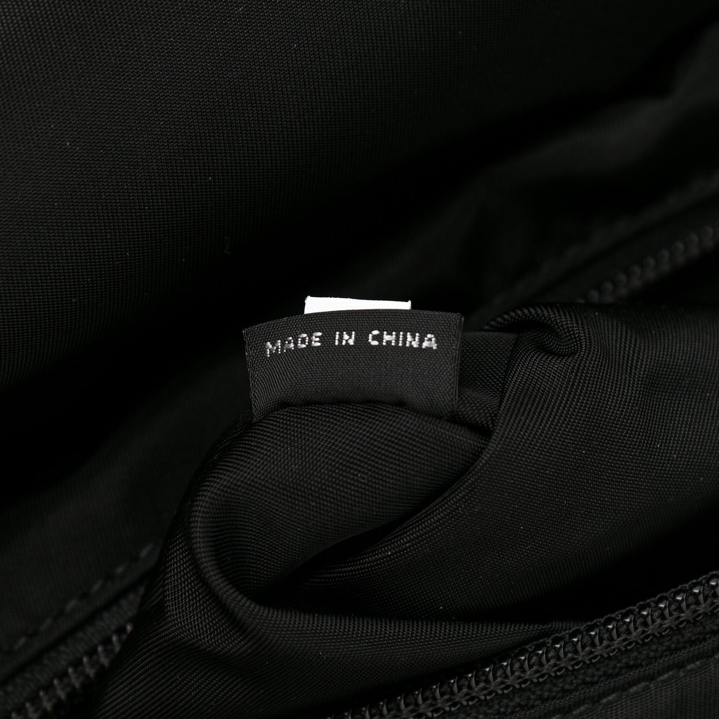 Nylon Tessuto Montagna Messenger Bag Black