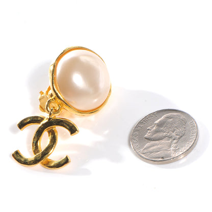 Chanel Pearl CC Dangle Clip On Earrings Gold 2 of 5