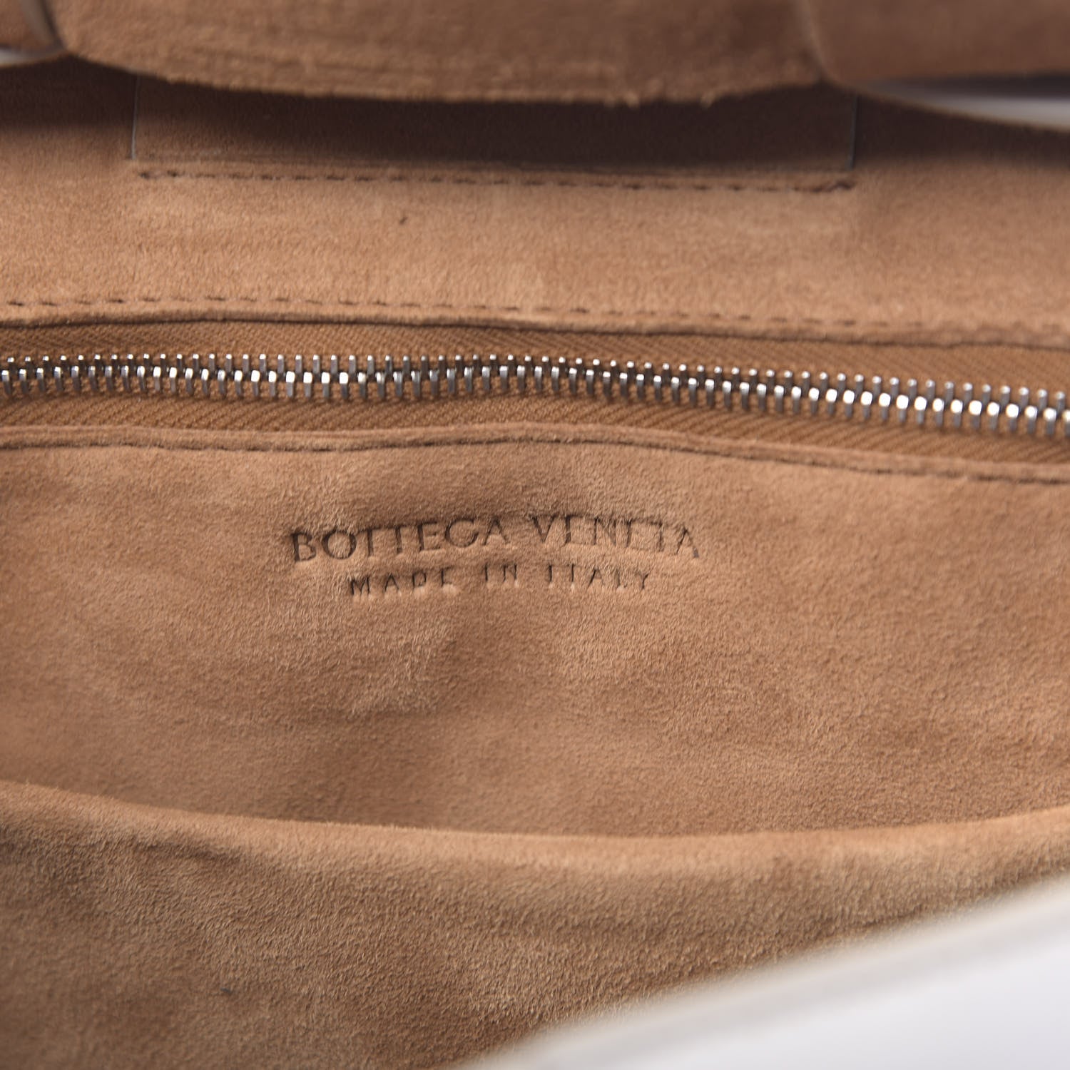 Bottega Veneta French Calfskin Maxi Intrecciato Arco 33 Bianco 6 of 12