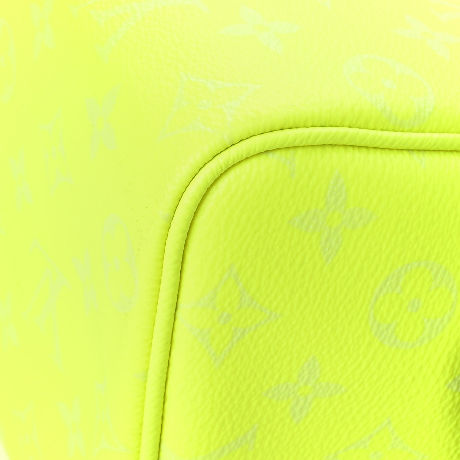 Louis Vuitton Taigarama Dopp Kit Toilet Pouch Neon Yellow 11 of 12