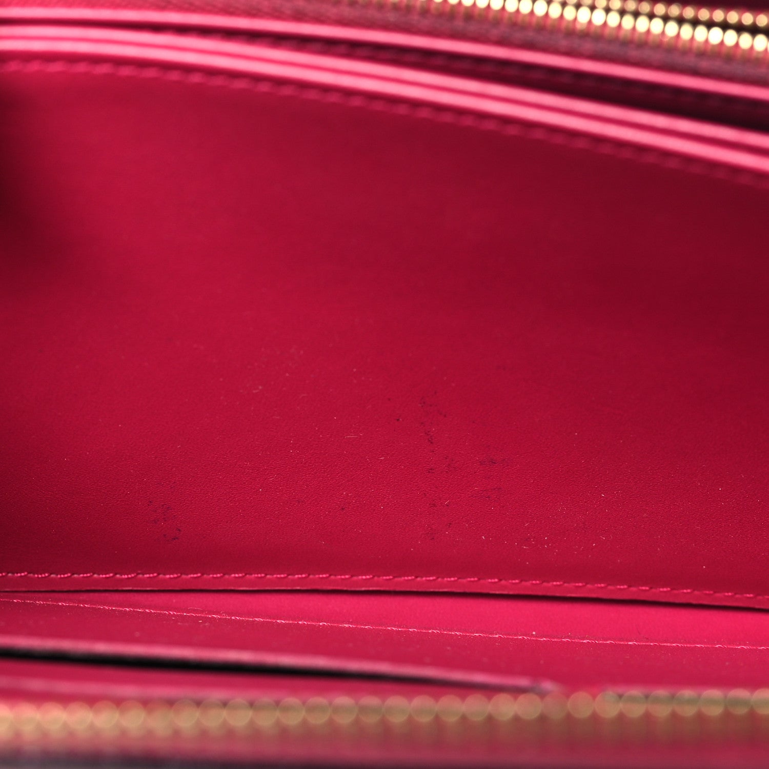 Louis Vuitton Vernis Zippy Wallet Pomme D'Amour 8 of 10