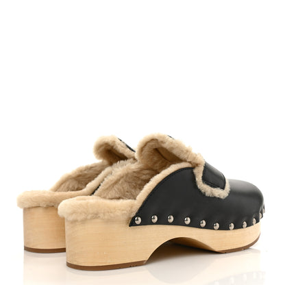 Prada Natural Calfskin Shearling Metal Triangle Logo 45mm Clogs 40 Black Sabbia 4 of 10