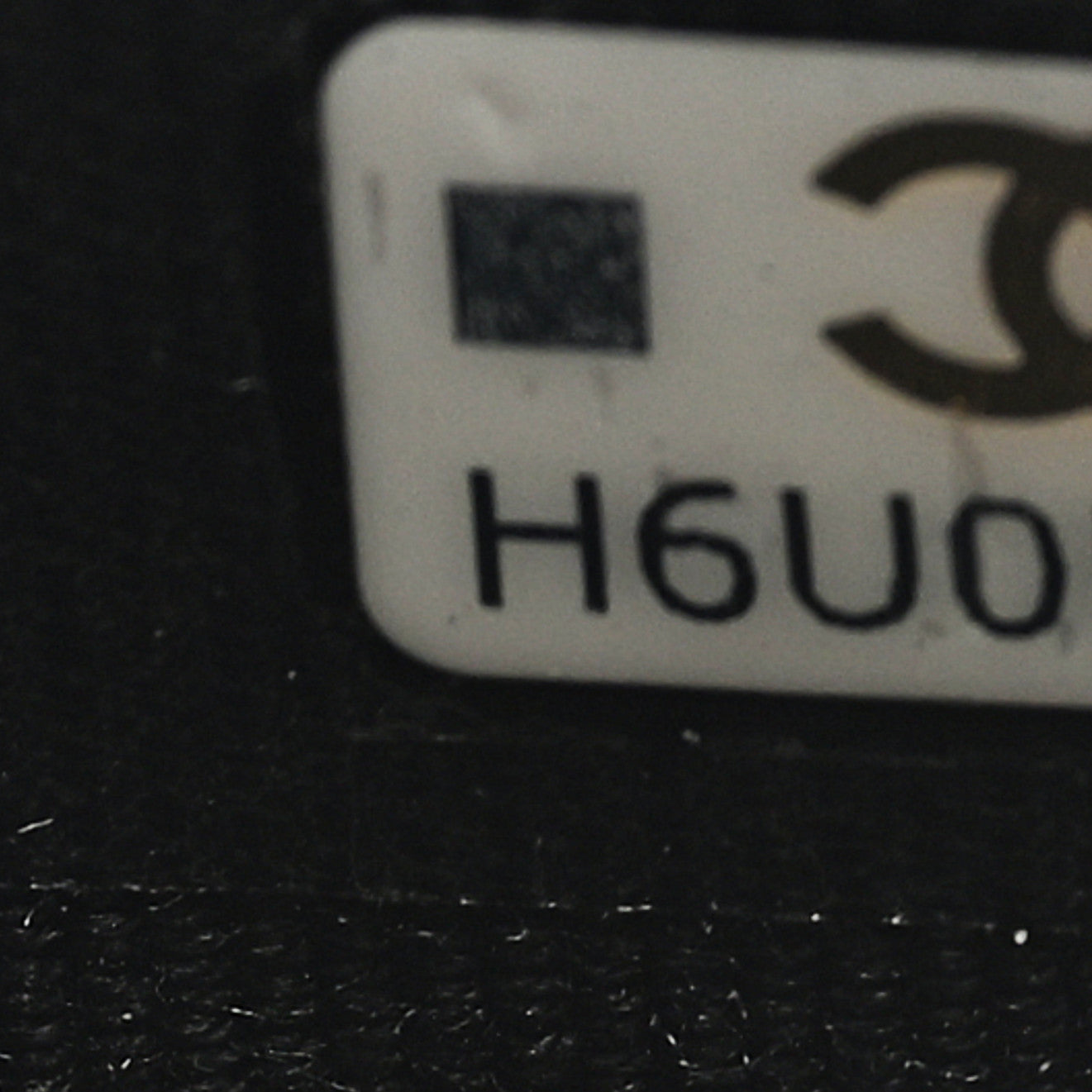 Caviar Quilted Multi Chain CC Zip Coin Purse Black