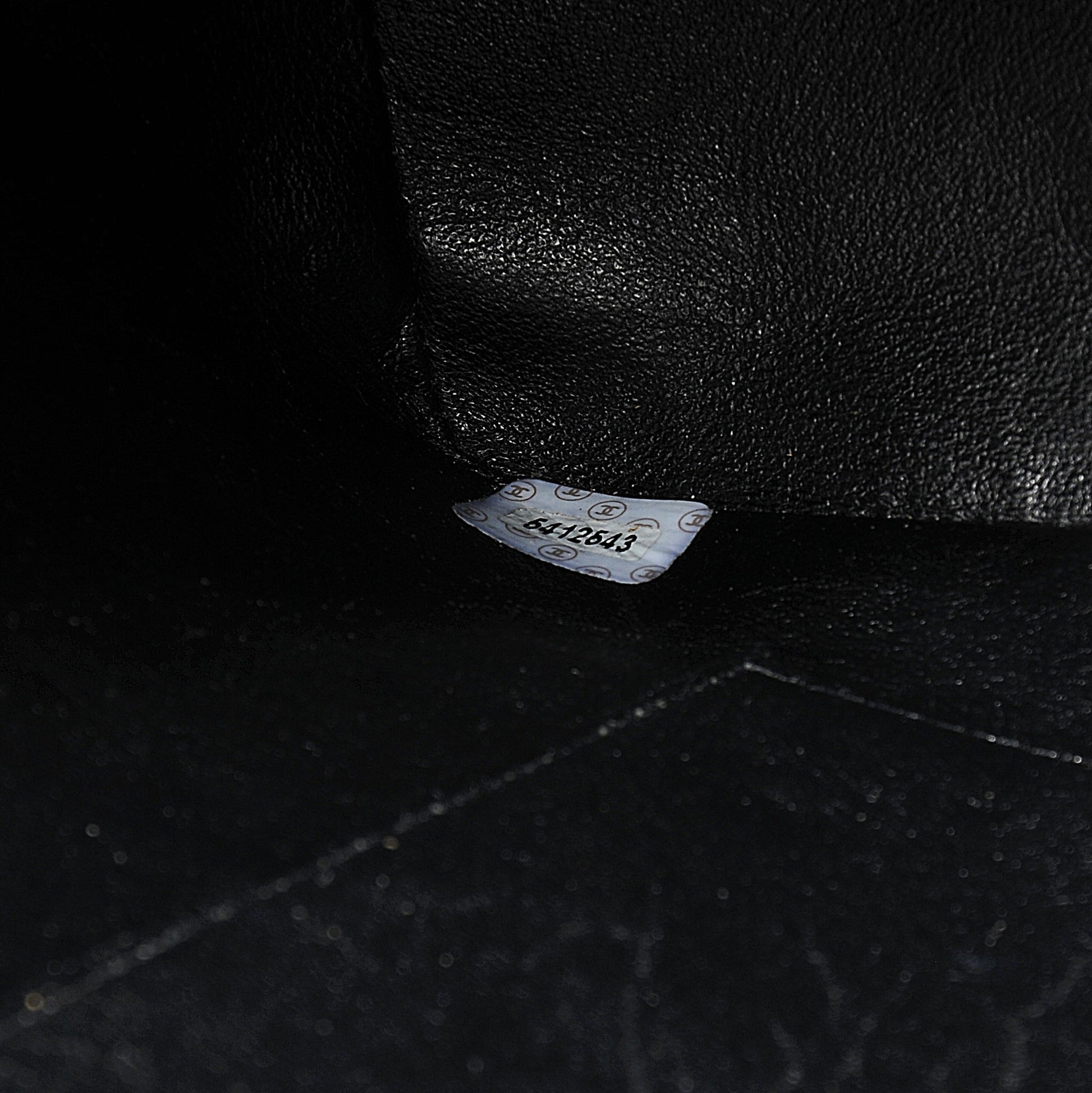 Chanel Caviar Quilted Medallion Tote Black 6 of 7