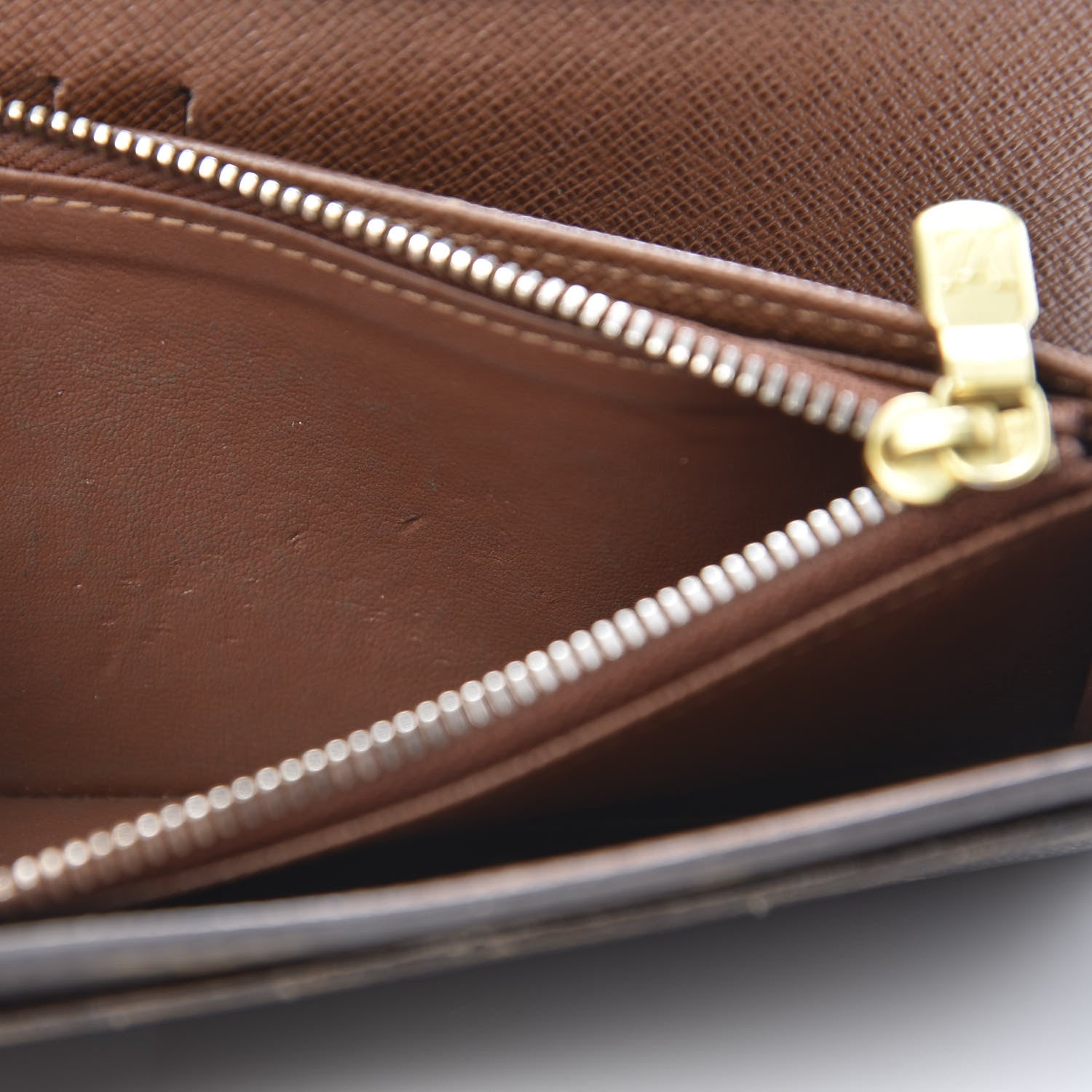 Louis Vuitton Monogram Alexandra Wallet 9 of 20