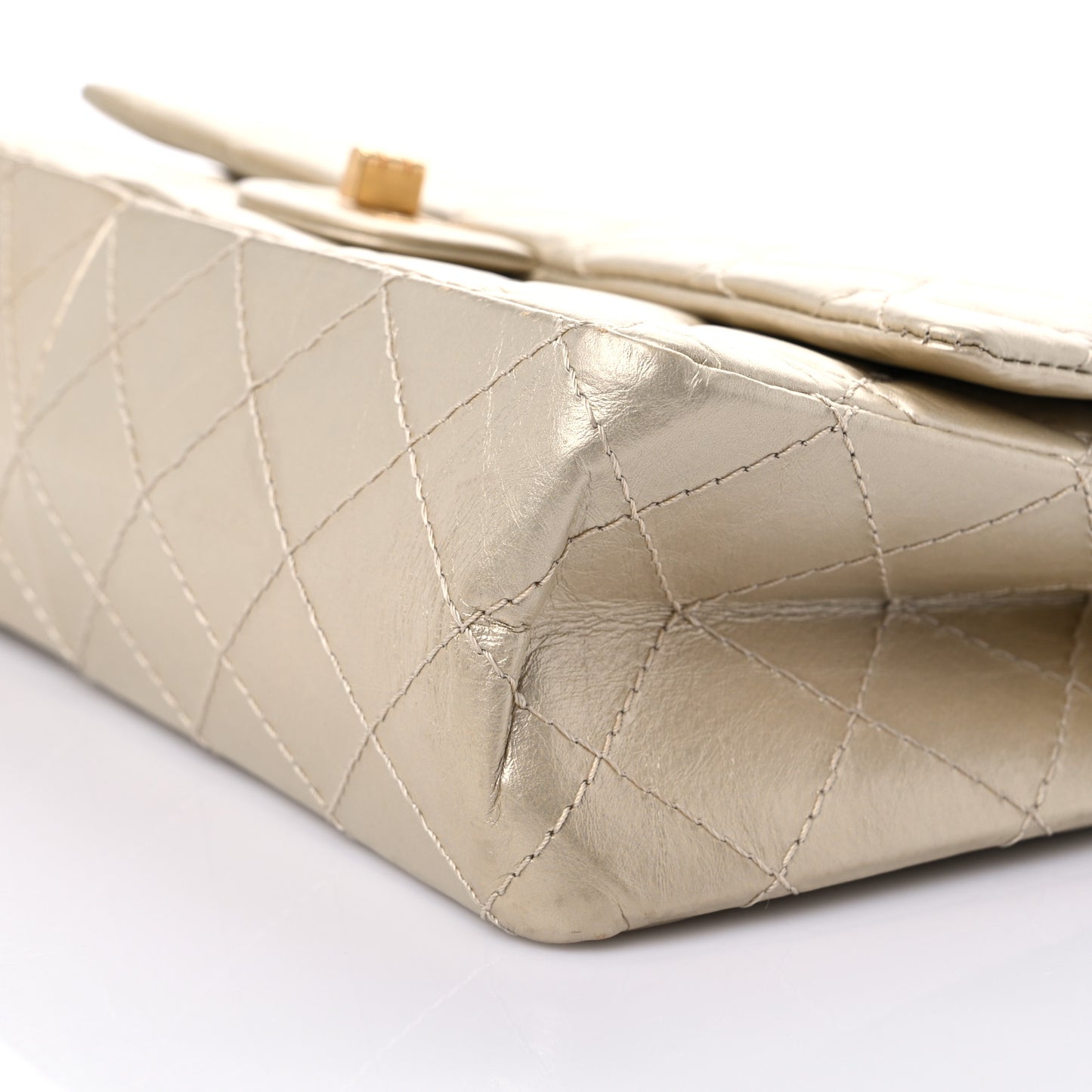 Metallic Aged Calfskin Quilted 2.55 Reissue 226 Flap Pale Gold