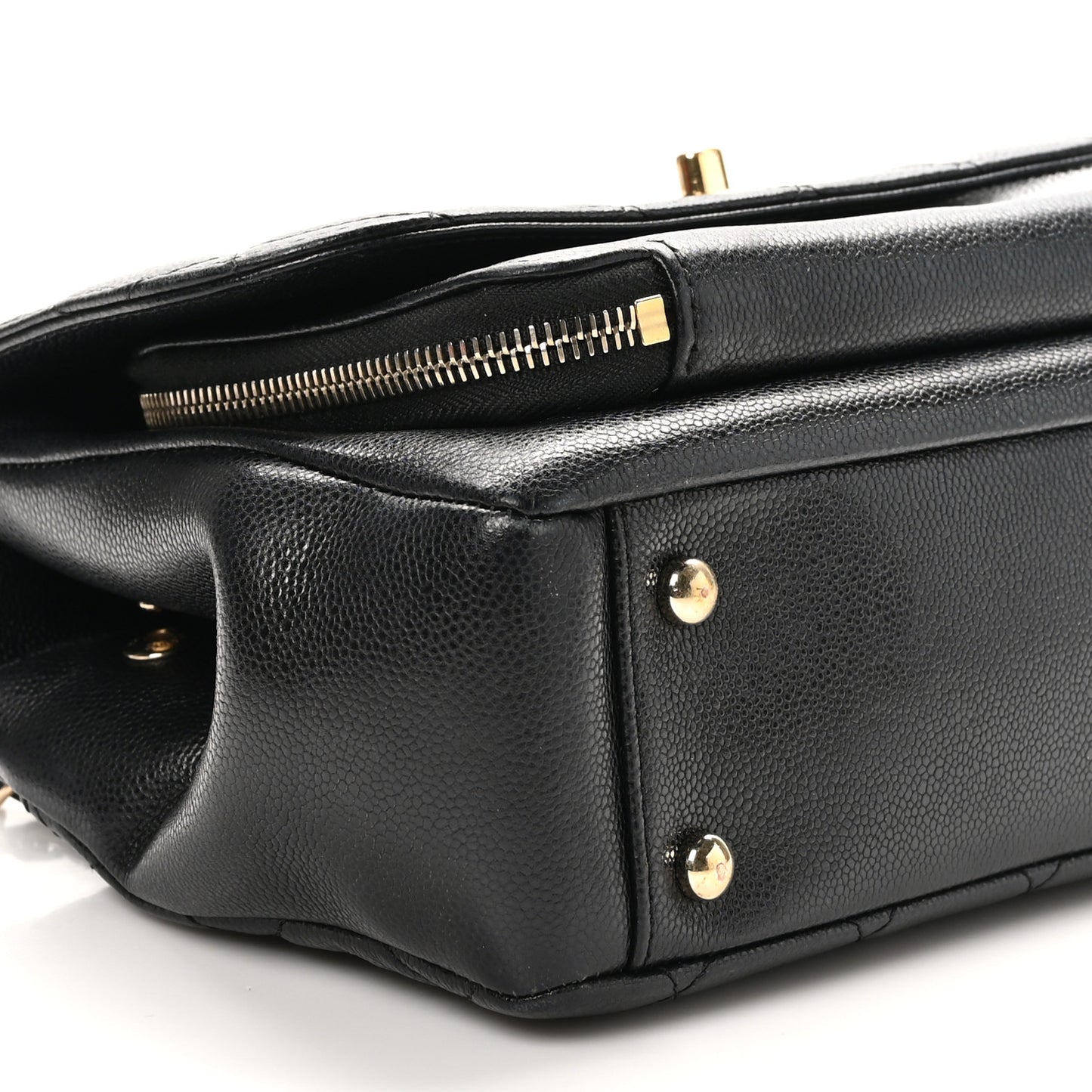 Caviar Quilted Medium Business Affinity Flap Black