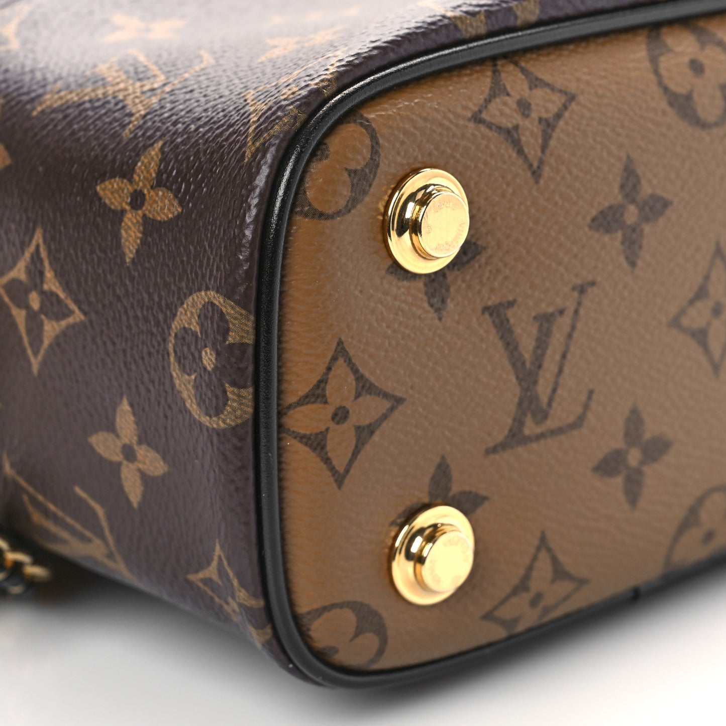 Reverse Monogram Vanity PM