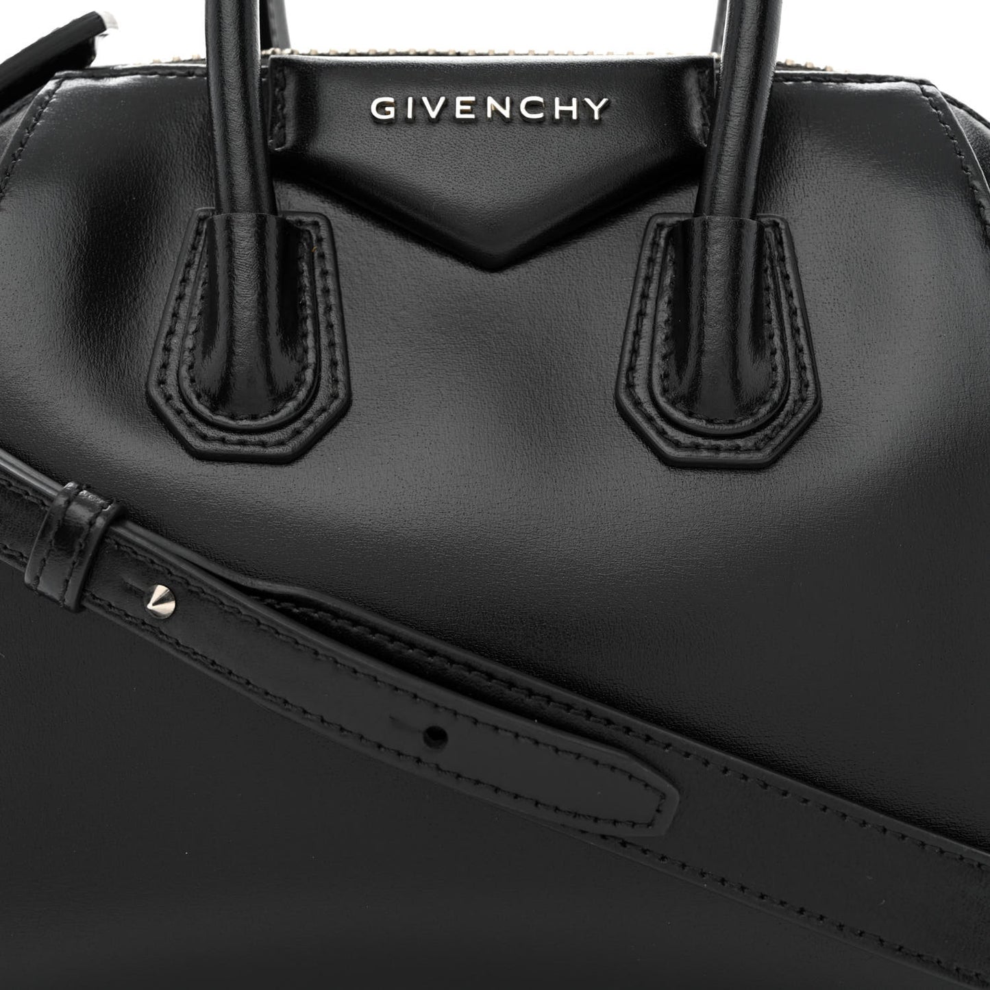 Shiny Lord Calfskin Mini Antigona Black