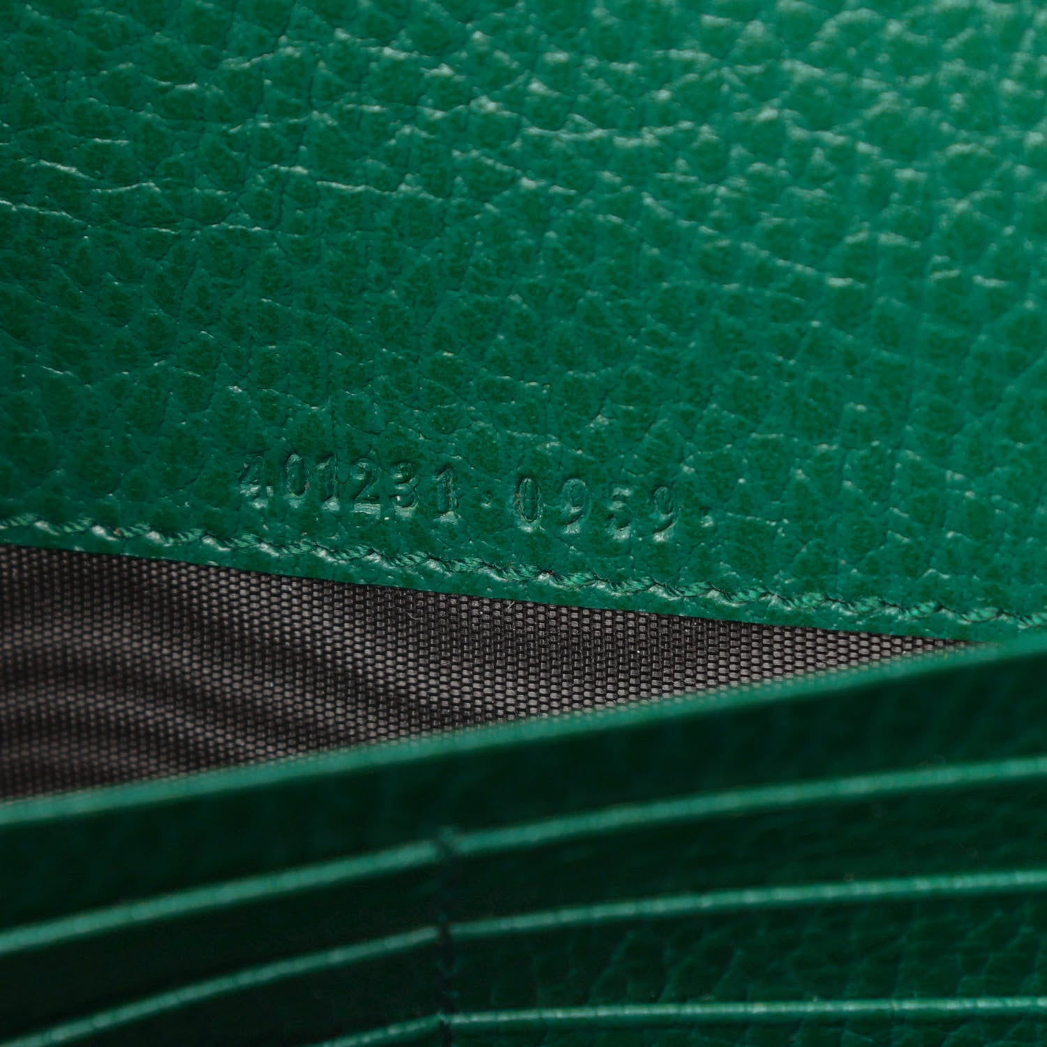 Gucci Calfskin Mini Dionysus Chain Wallet Emerald 7 of 11