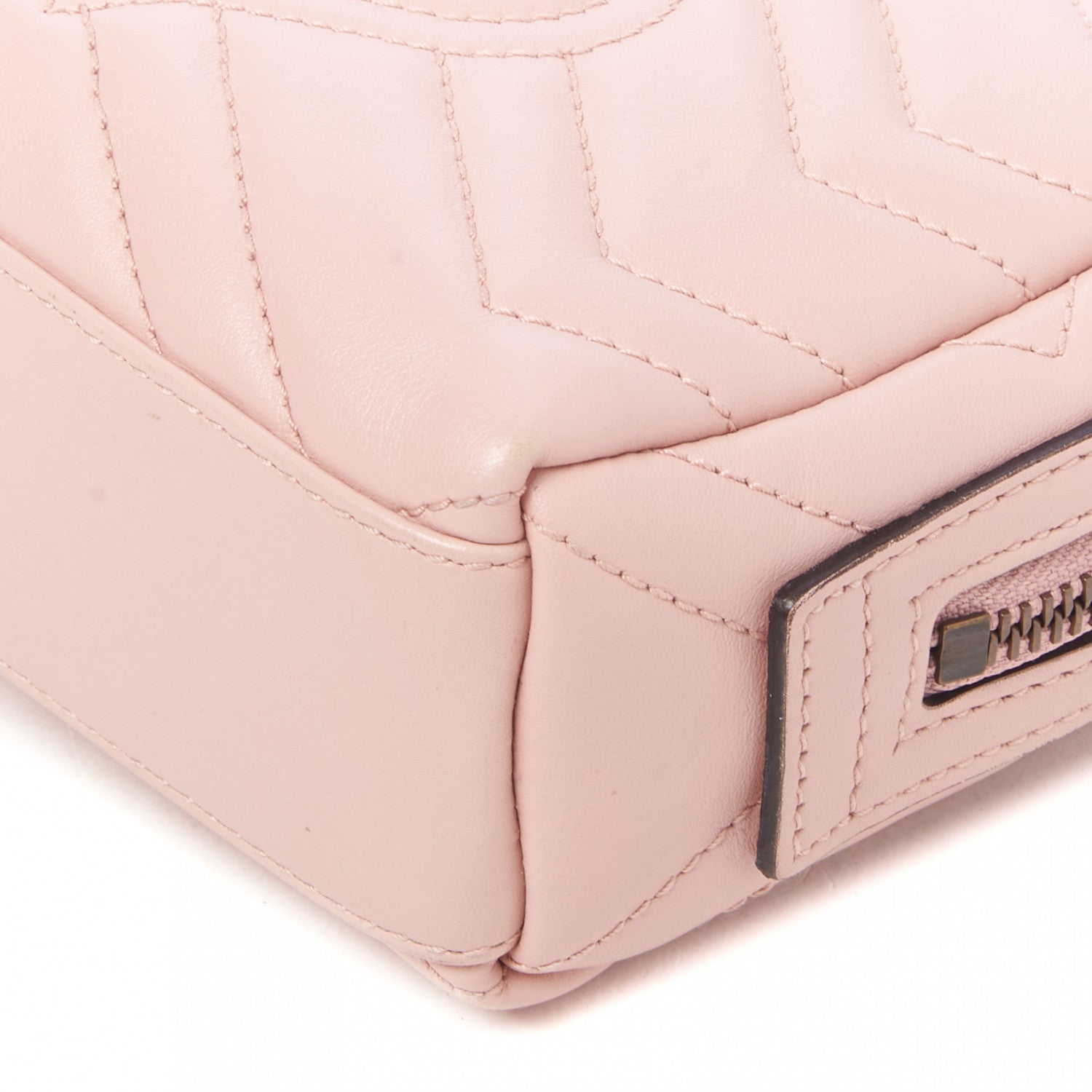 Gucci Calfskin Matelasse GG Marmont Cosmetic Case Perfect Pink 4 of 10