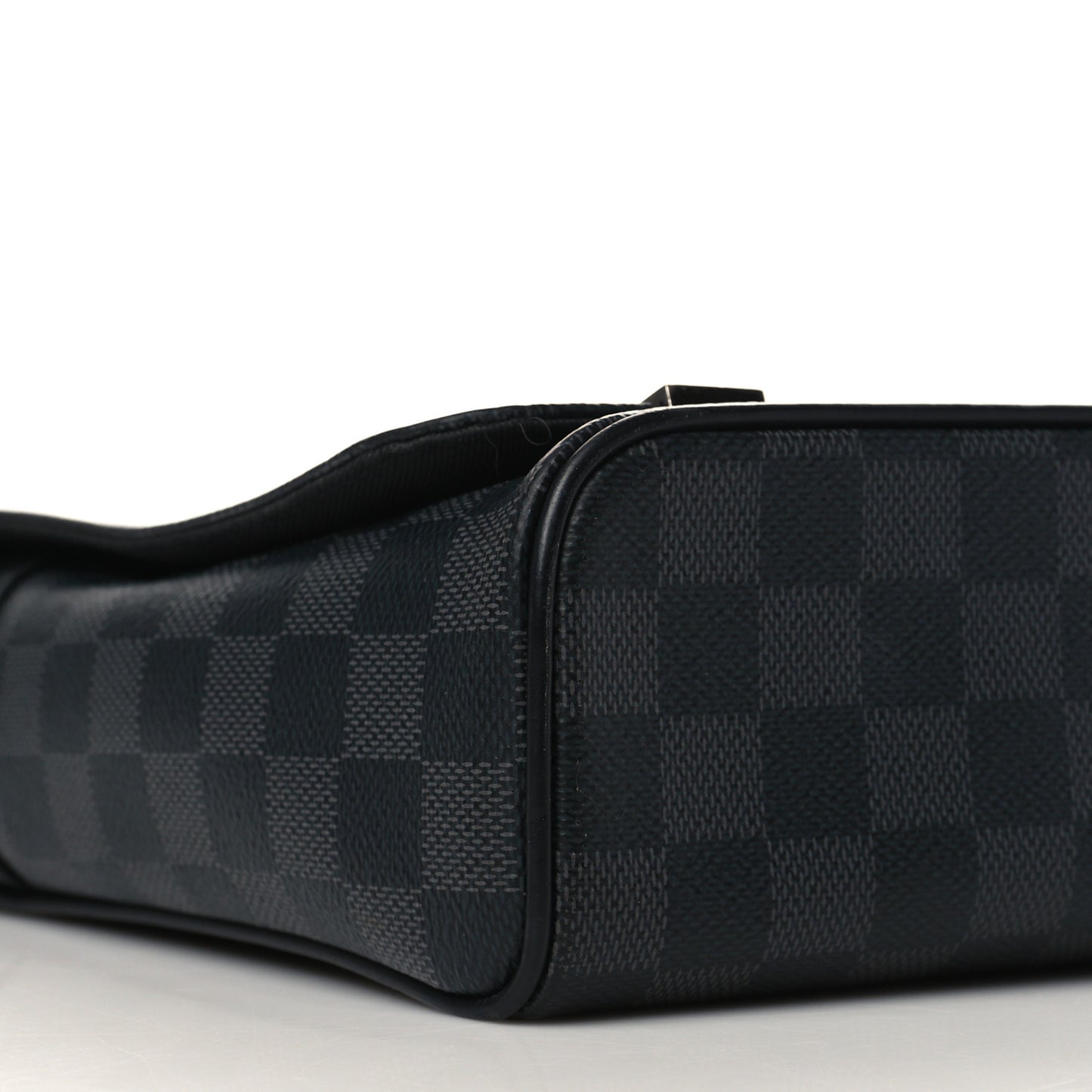 Damier Graphite District PM