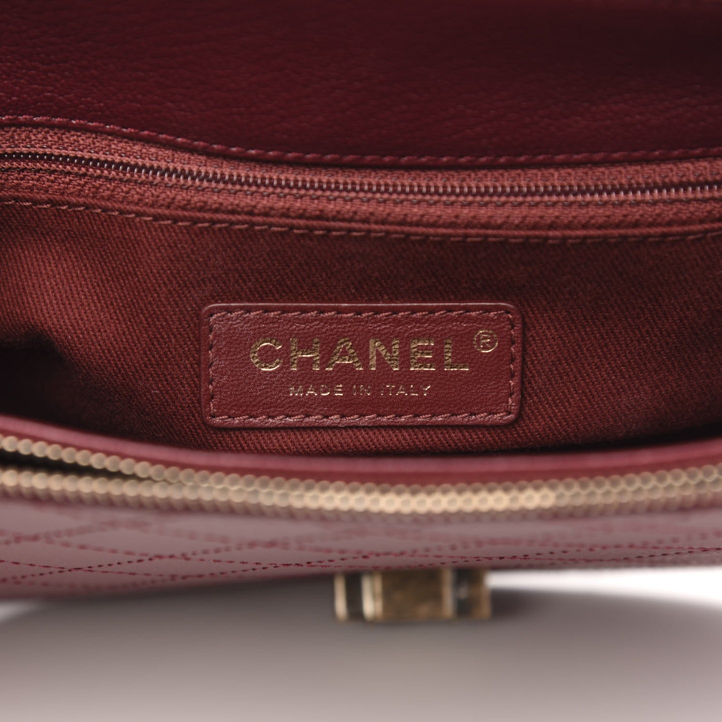 Shiny Calfskin Goatskin Quilted Medium Coco Curve Messenger Flap Burgundy