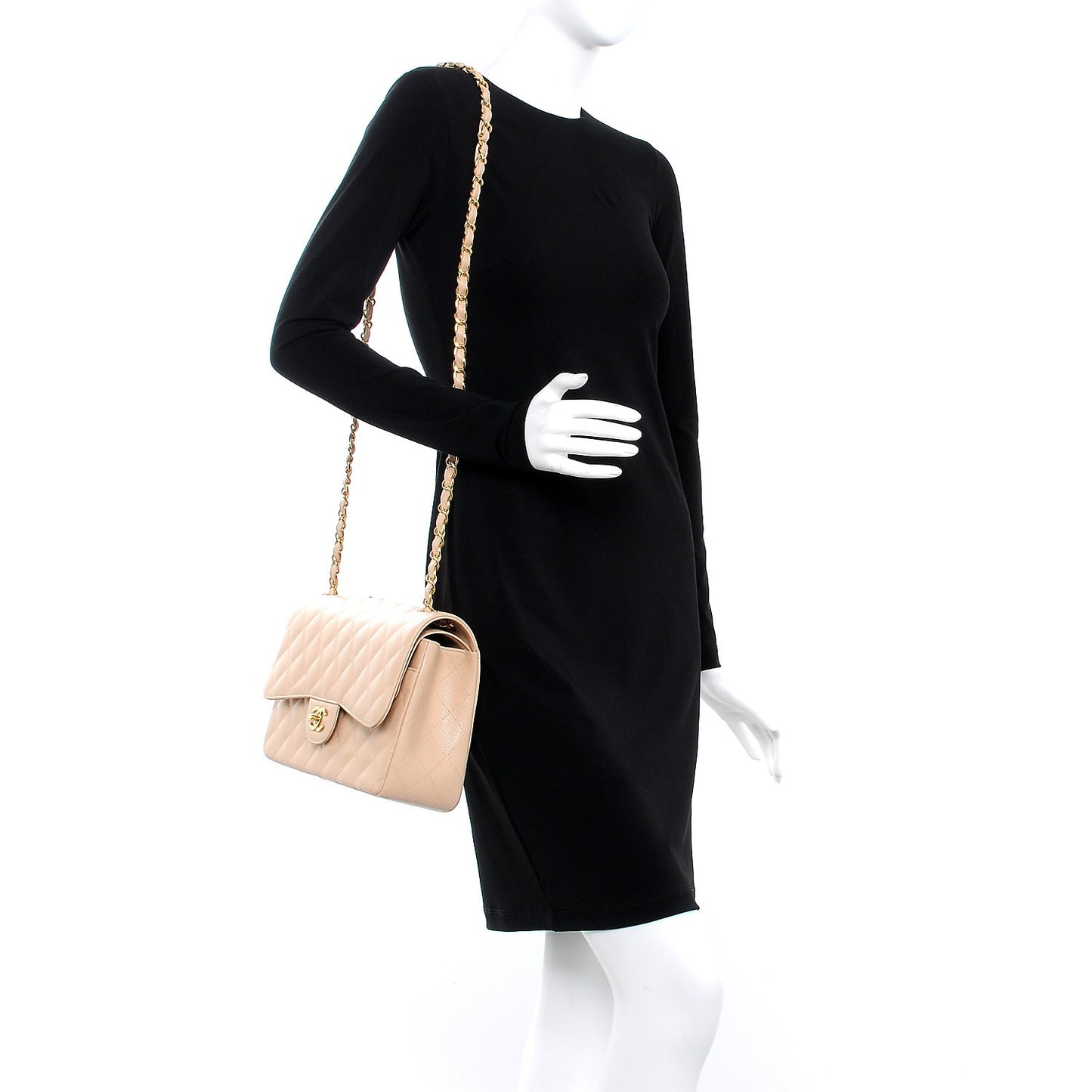 Caviar Quilted Jumbo Double Flap Beige Clair