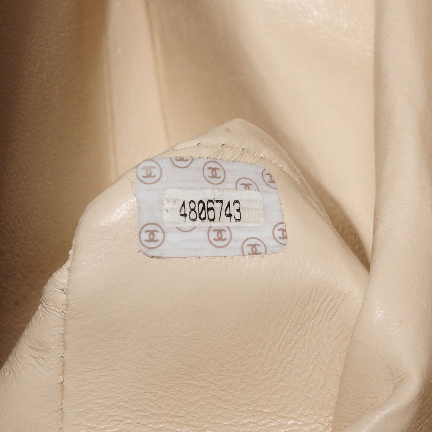 Chanel Caviar Jumbo Flap Light Beige 10 of 10