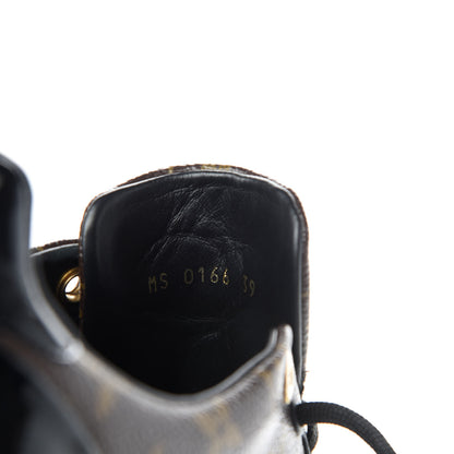 Louis Vuitton Patent Monogram Frontrow Sneakers 39 9 of 10